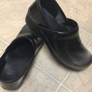 Dansko Nursing clogs